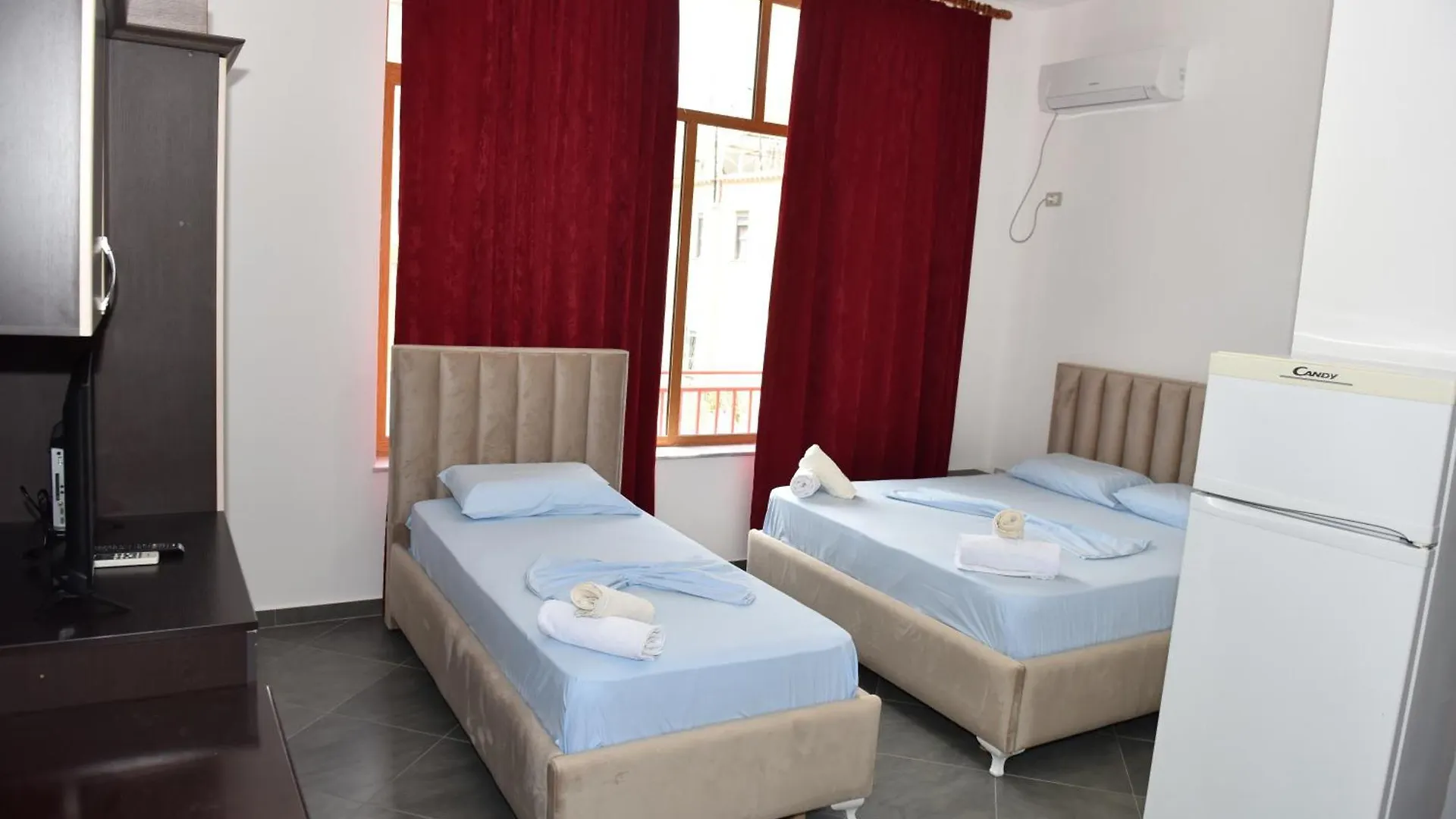 Vila Namiku Hotel Durres 3*,